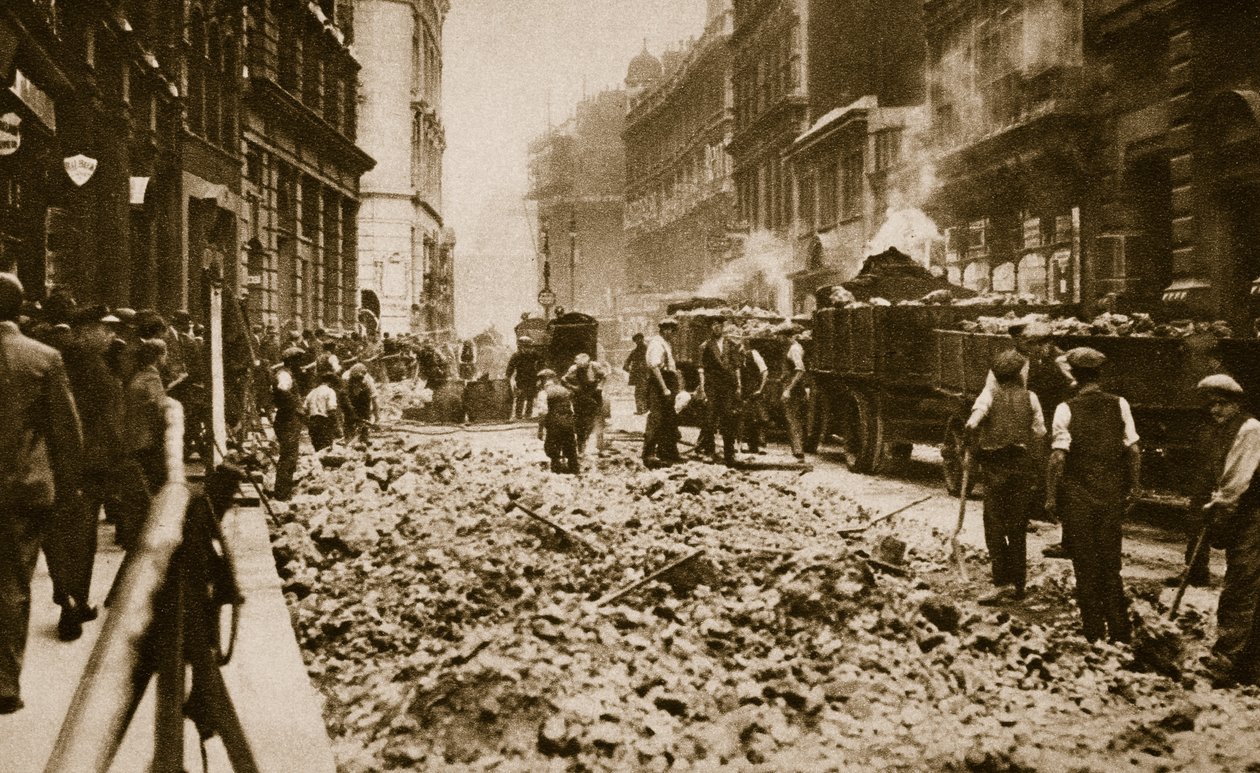 Ombygging og modernisering av veier (sepia-bilde) av English Photographer