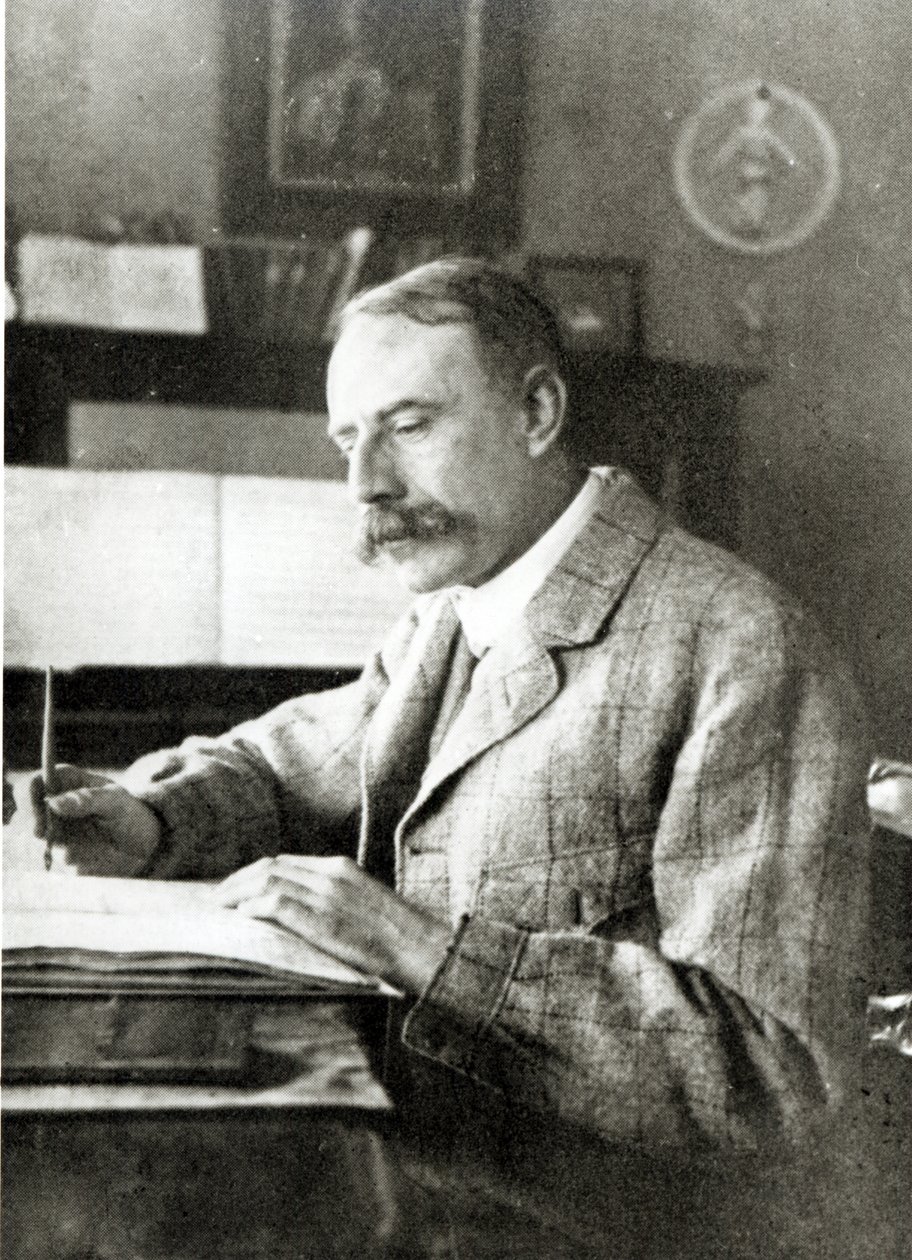 Sir Edward Elgar (1857-1934) av English Photographer
