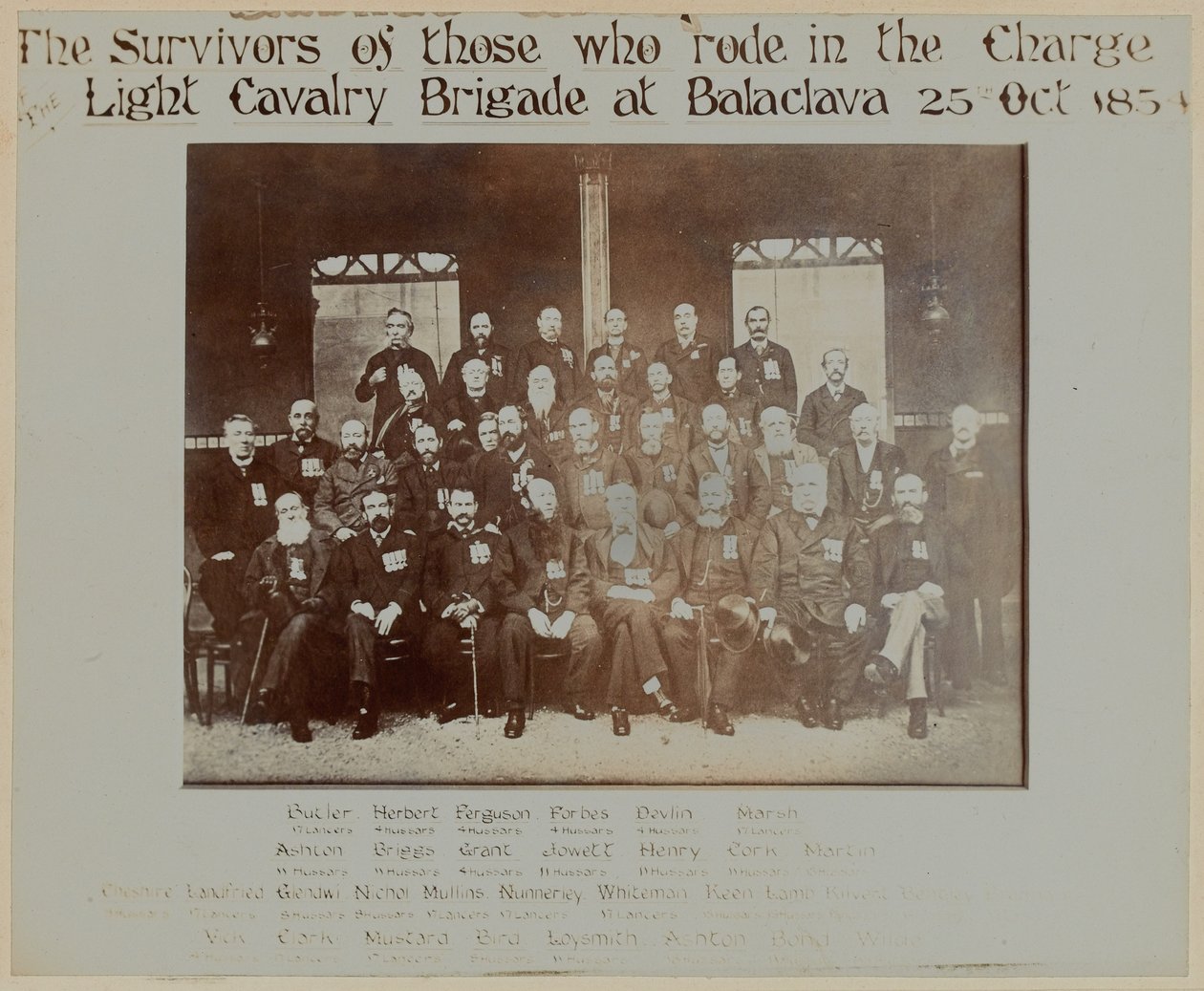 Overlevende fra Charge of the Light Brigade, slaget ved Balaclava, 1854 av English Photographer
