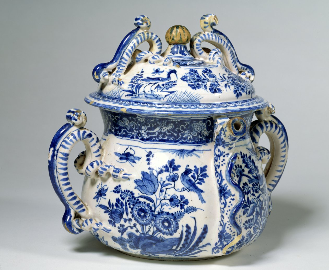 Delftware posset gryte og deksel (keramikk) av English School