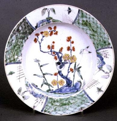 Worcester-tallerken i kinesisk famille verte-stil, ca. 1755 (keramikk) av English School