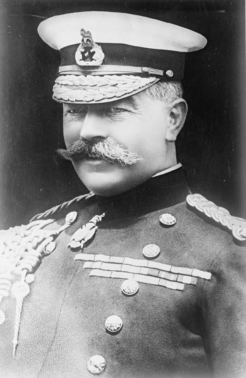 Feltmarskalk Horatio Herbert Kitchener av English Photographer