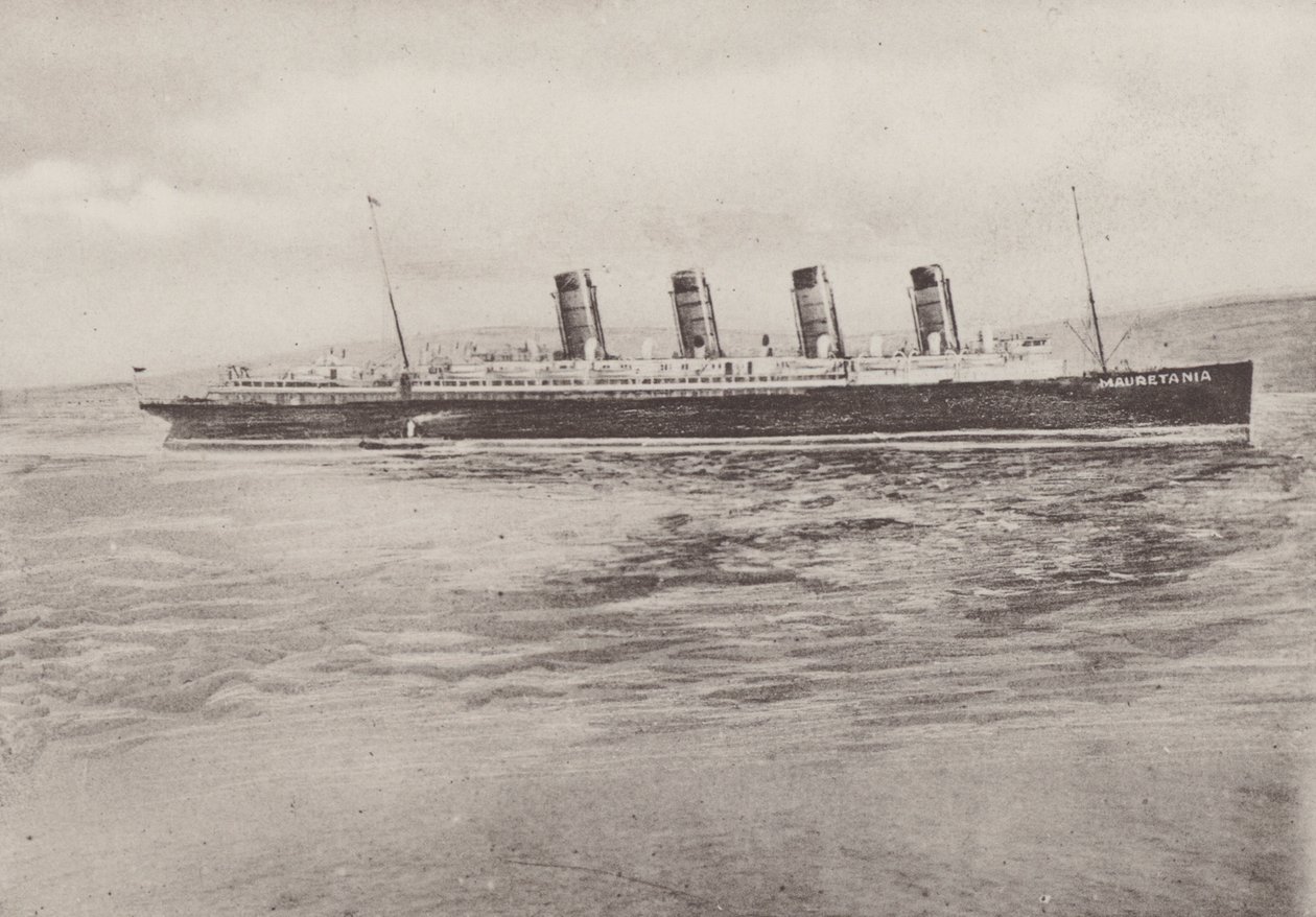 MSS "Mauretania" (s/hvitt bilde) av English Photographer