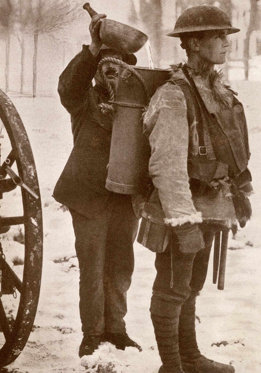 The Hot Soup Man, 1918 (halvtoneavis) av English Photographer