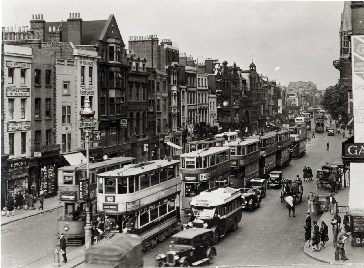 Whitechapel High Street, London, ca. 1930 av English Photographer