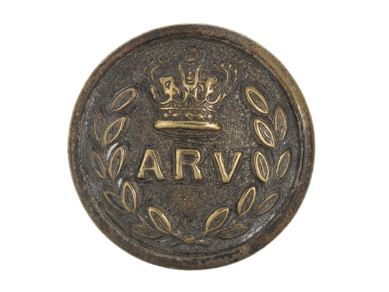 Button, Allahabad Frivillige Rifles, før 1901 av English School