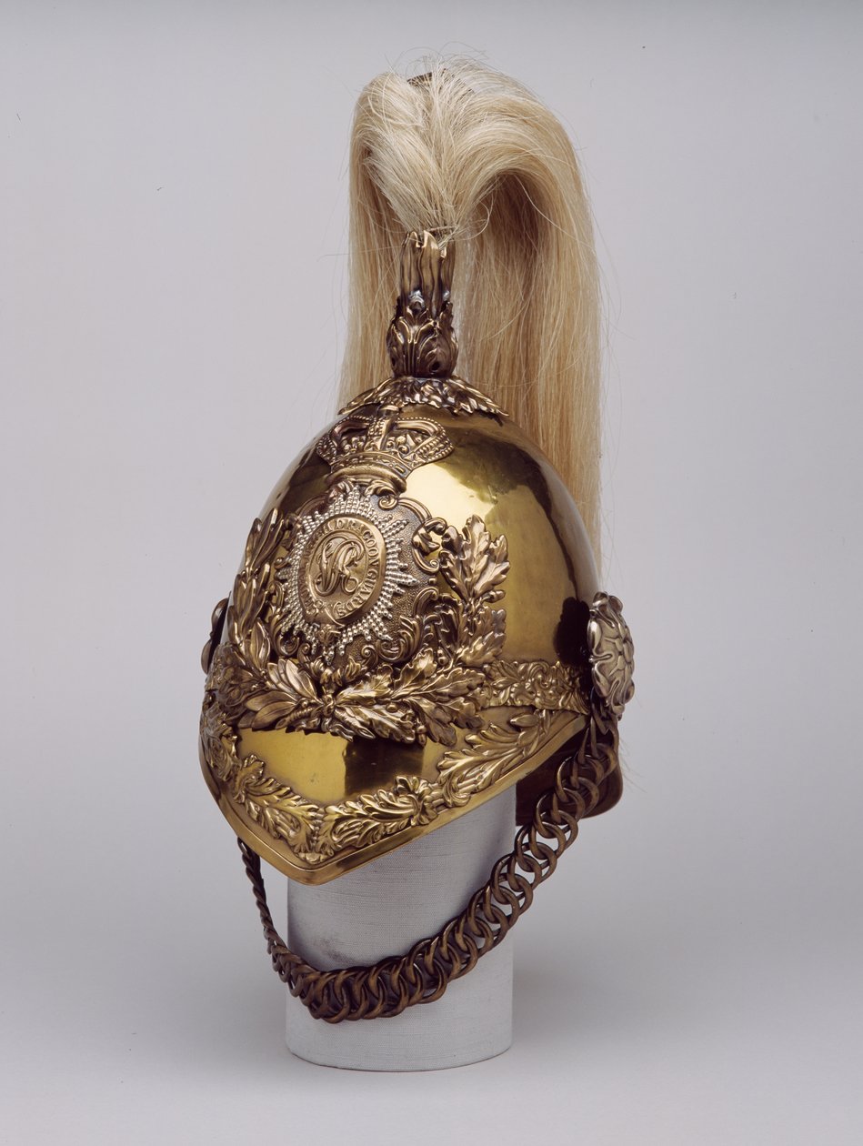 Hjelm, ca. 1855 (forgylt metall) av English School