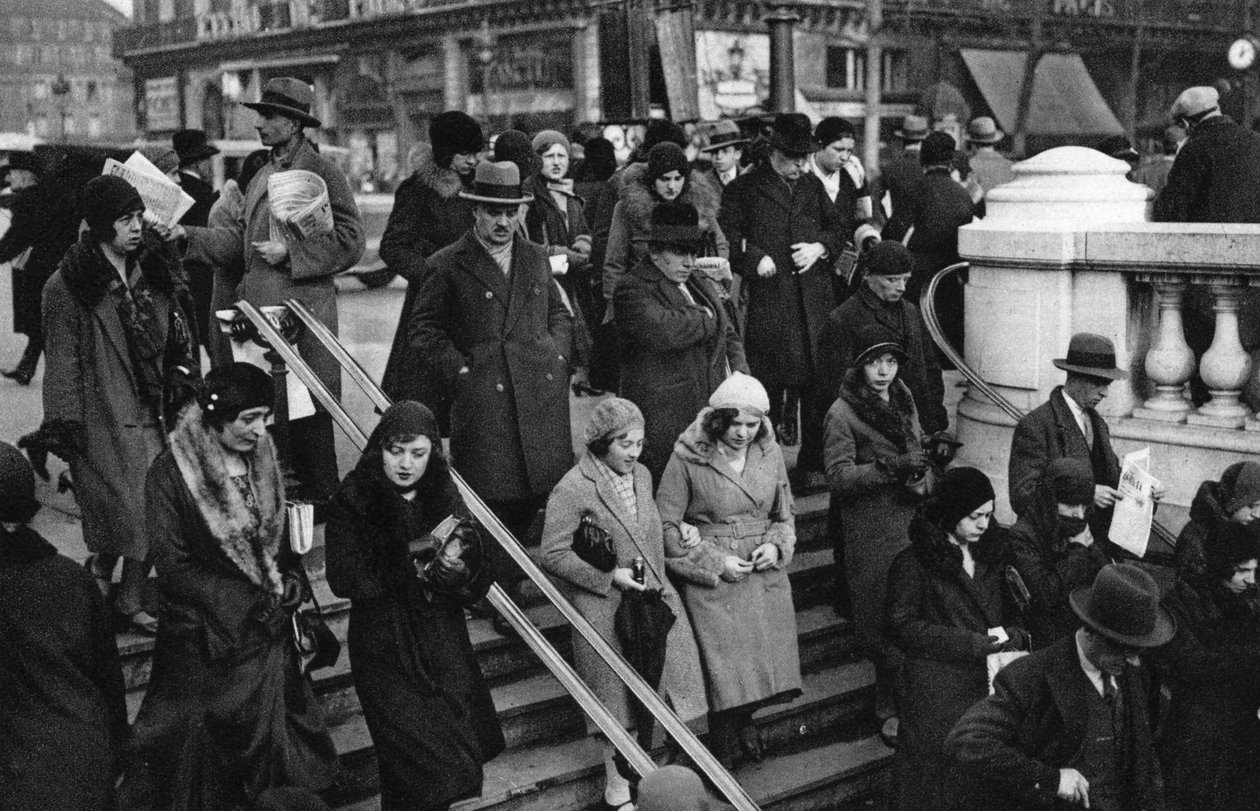 Inngang til en metrostasjon, Paris, 1931. av Ernest Flammarion