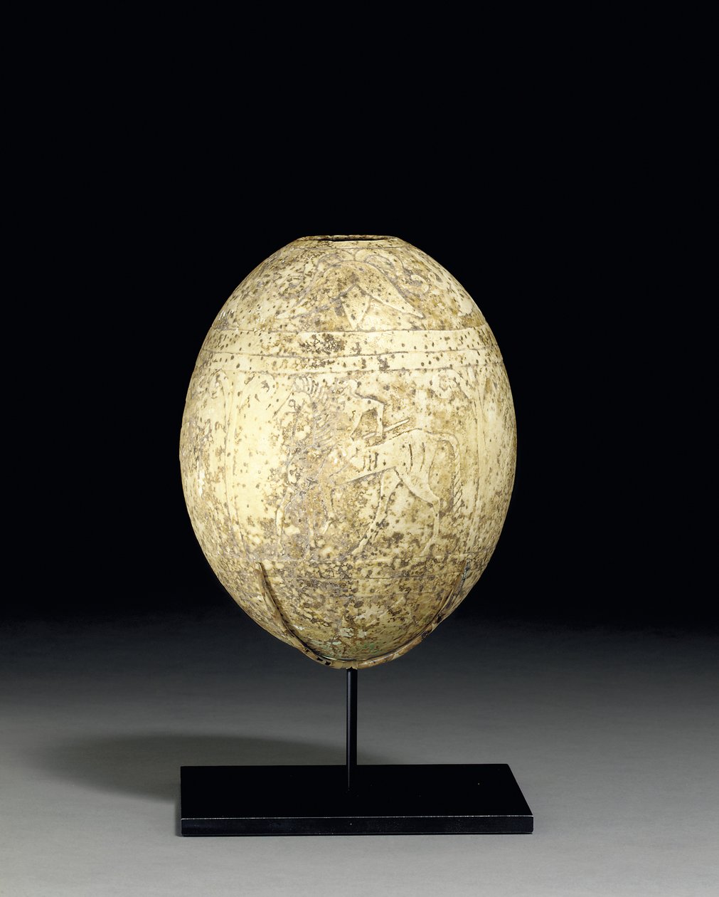 Gravert strutseegg, ca. midten av 600-tallet f.Kr av Etruscan