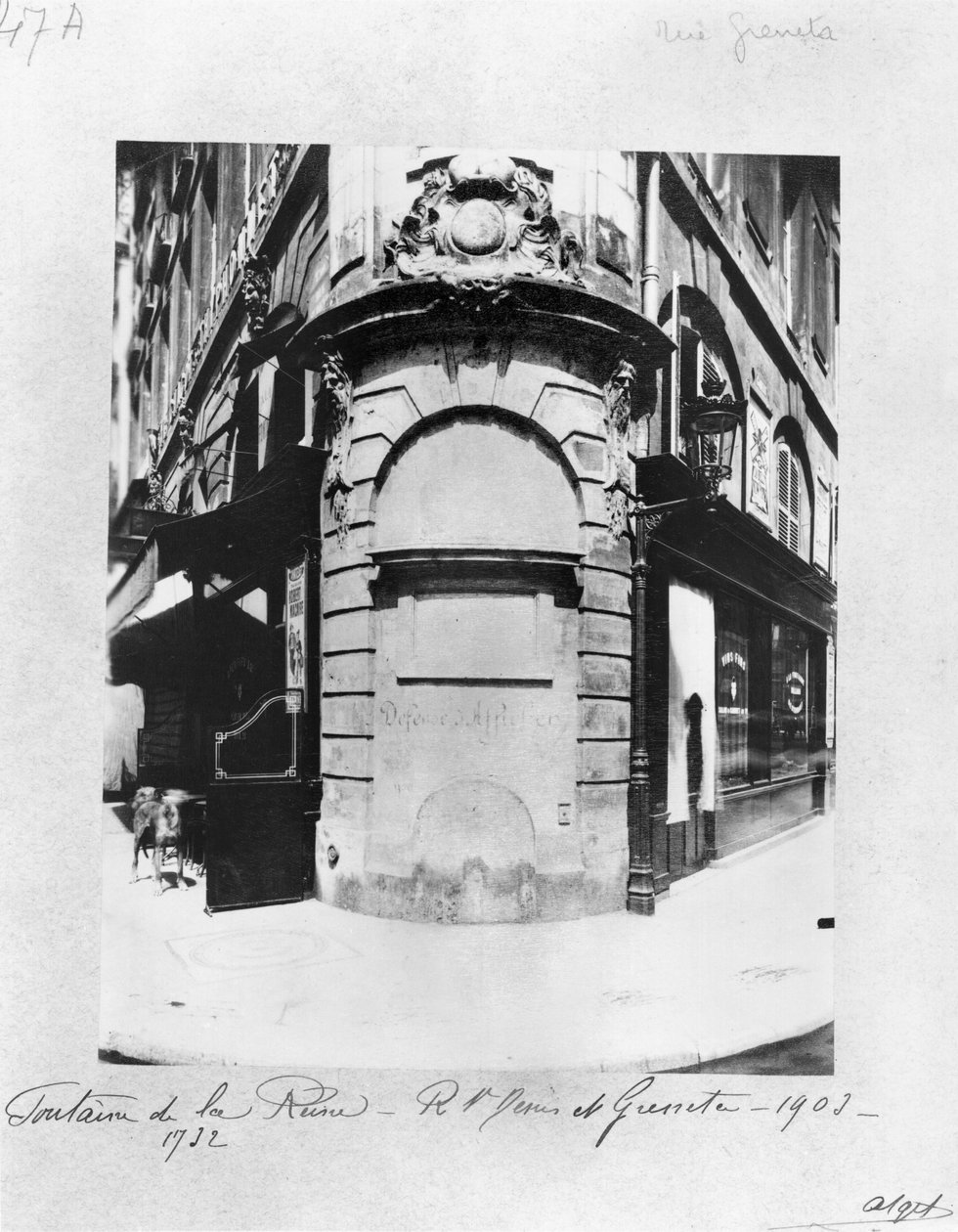 Fontaine de la Reine, rue Saint-Denis, Paris, 1903 av Eugène Atget
