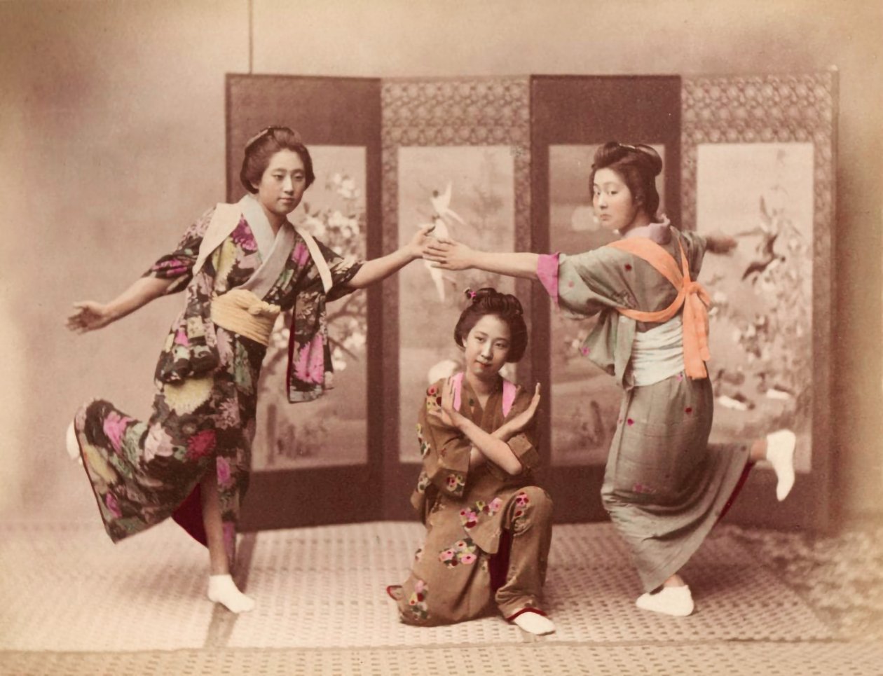 Jenter danser ca. 1895 (bilde) av Felice Beato