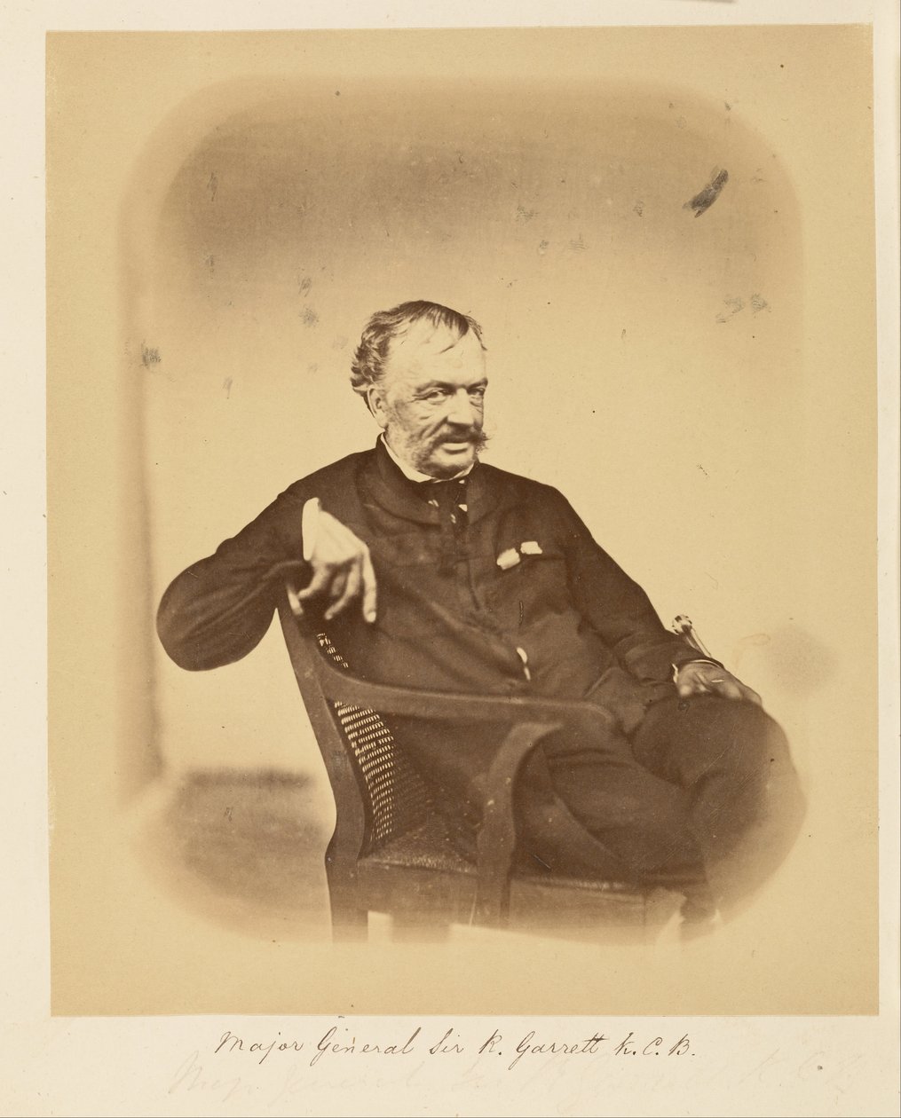 Generalmajor Sir R. Garrett, K.C.B. av Felice Beato