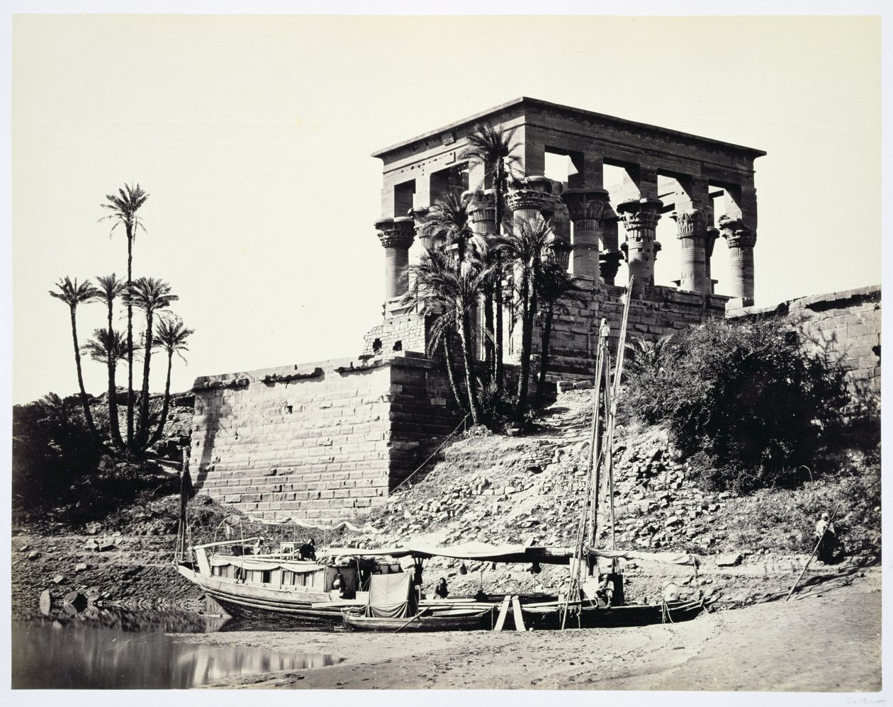 Trajans kiosk, Philae, Egypt, 1858 av Francis Frith