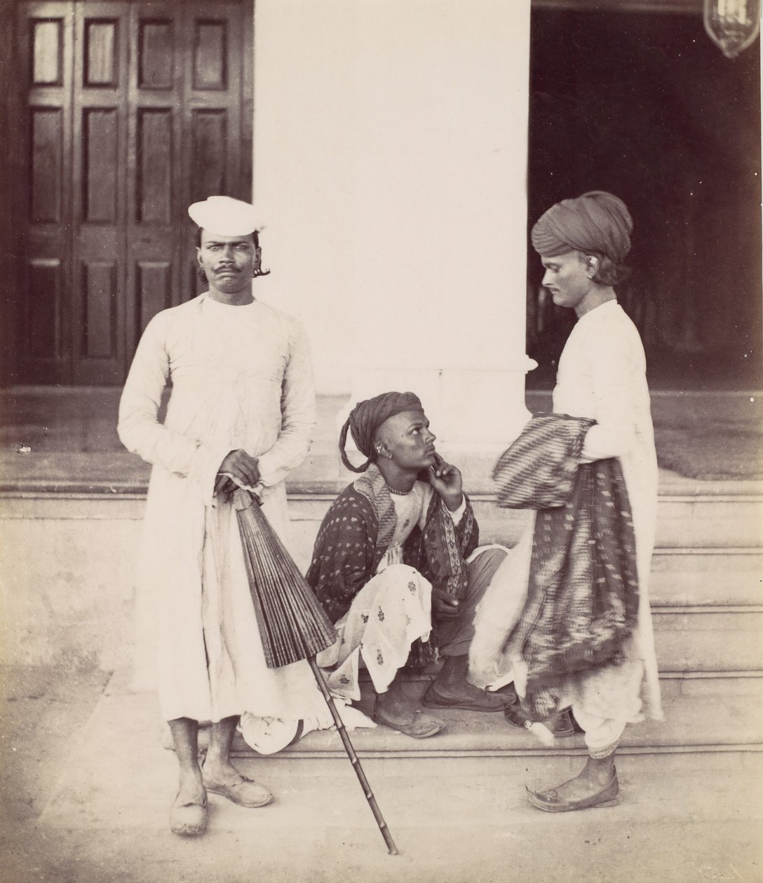 Marwaree Brokers, 1870-tallet. av Francis Frith