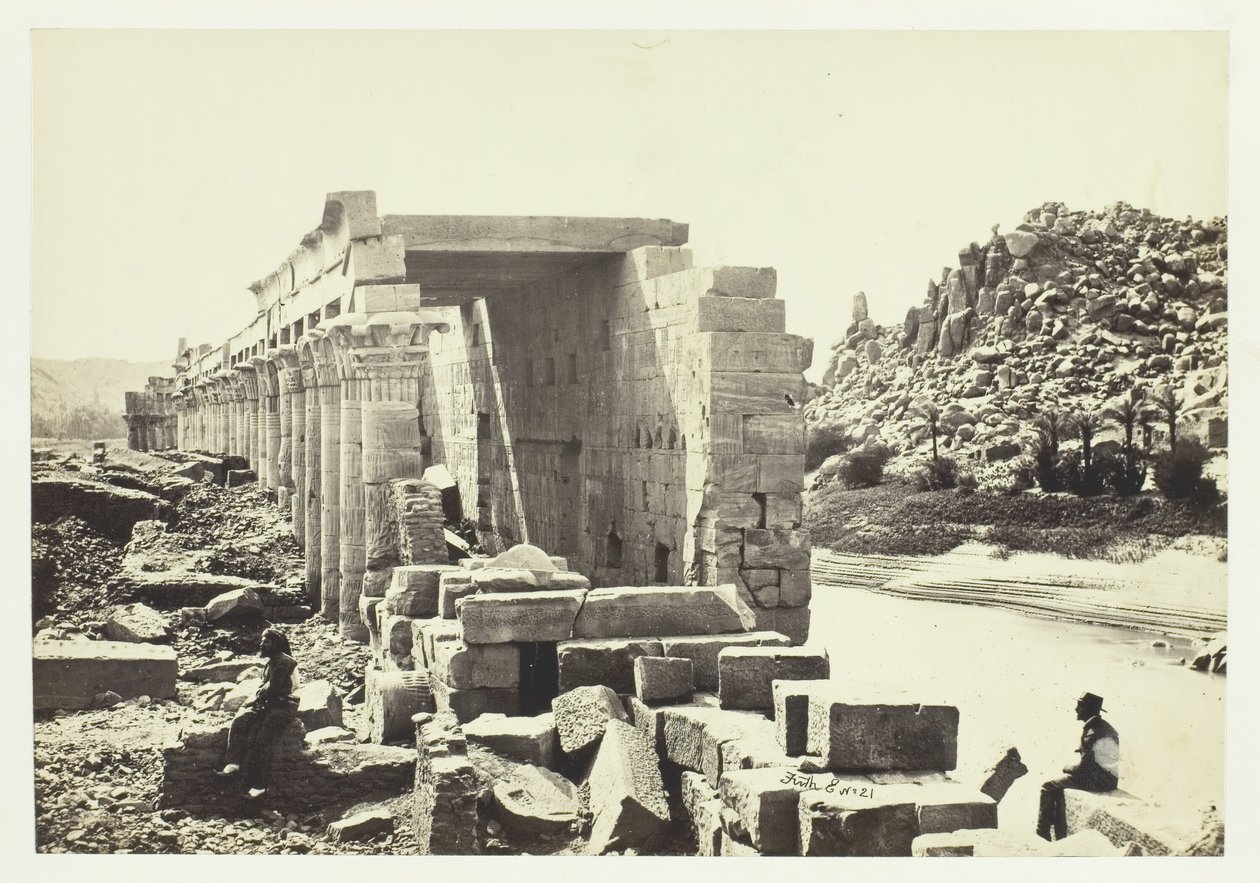 The Colonnade, Island of Philæ, 1857. av Francis Frith