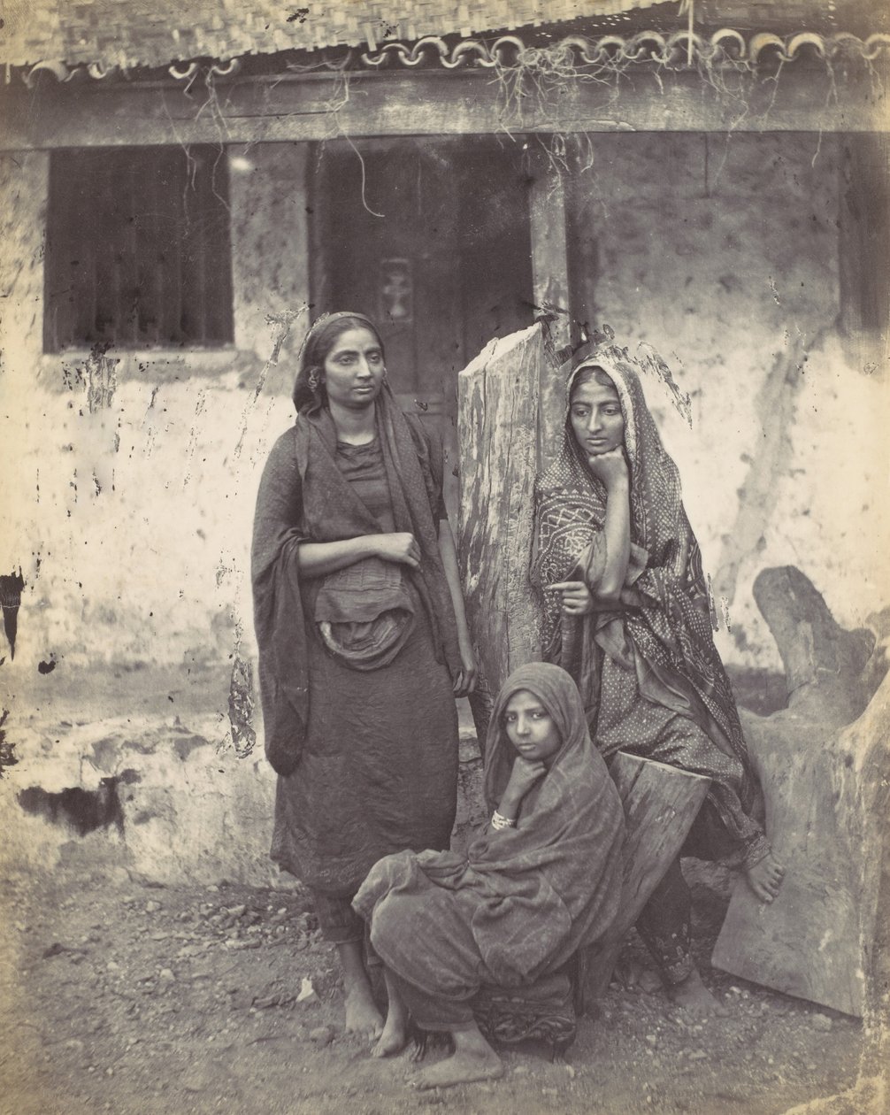 Tre østindiske kvinner, 1870-tallet. av Francis Frith