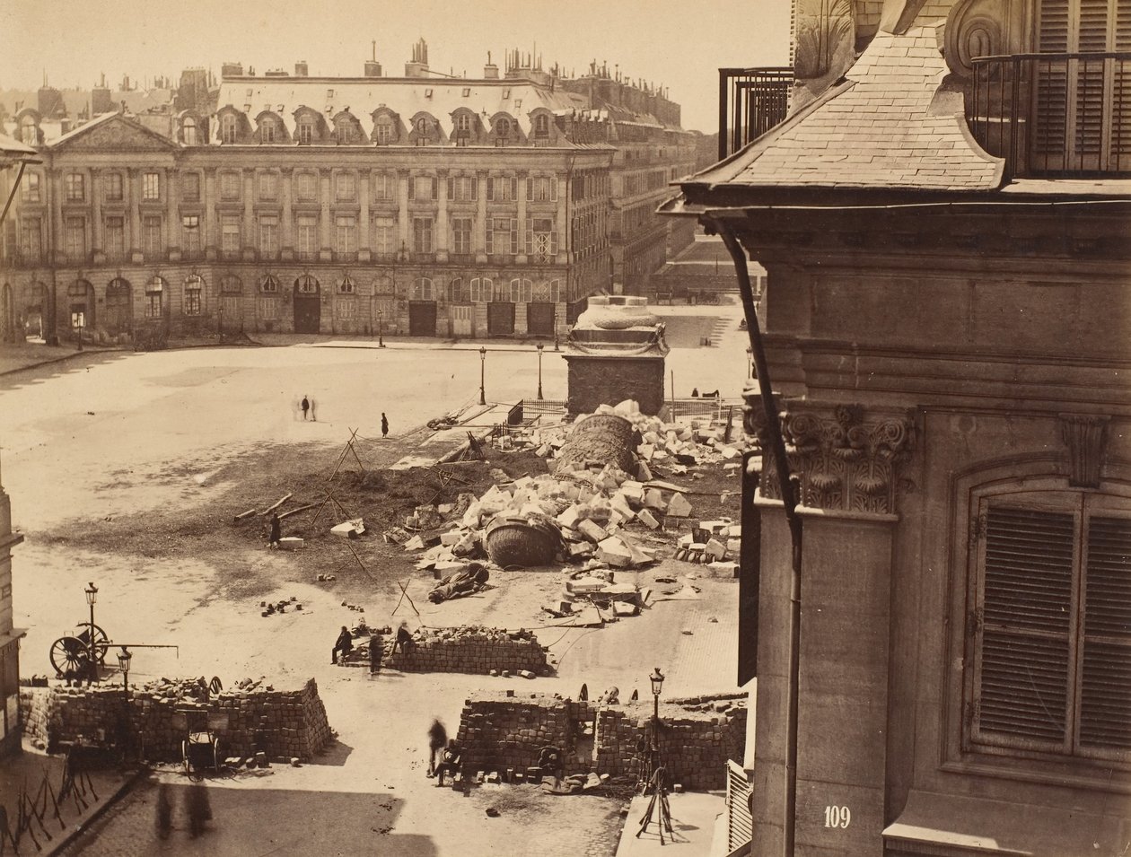Vendome-søylen, 1871. av Franck