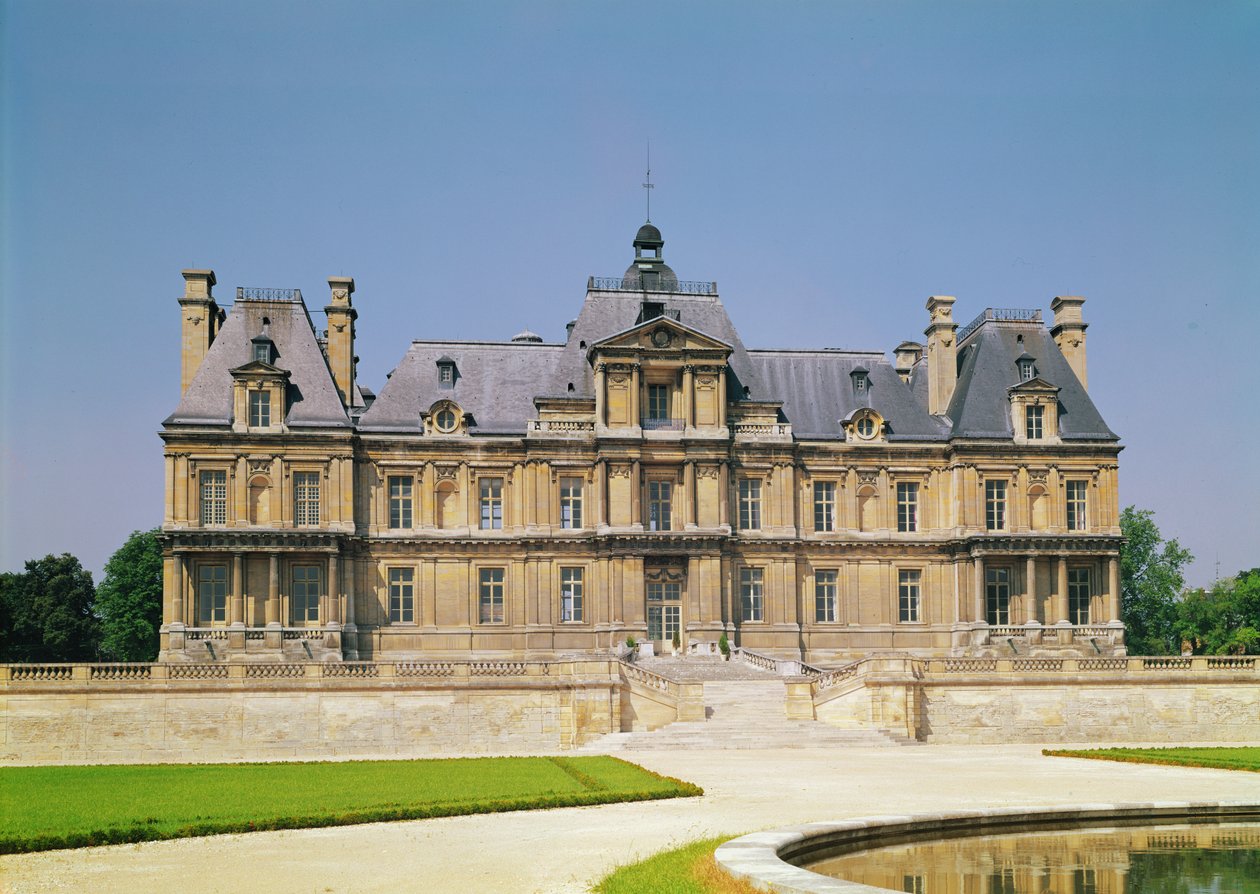 Utsikt over østfasaden til Chateau de Maisons-Laffitte, bygget 1642-51 av Francois Mansart