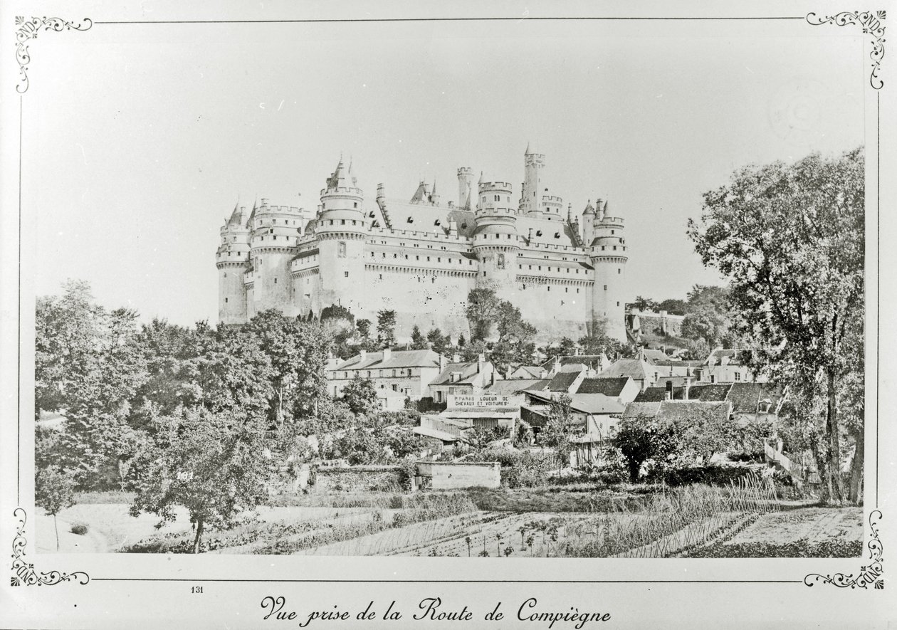 Château de Pierrefonds etter restaureringen av Viollet-le-Duc av French Photographer