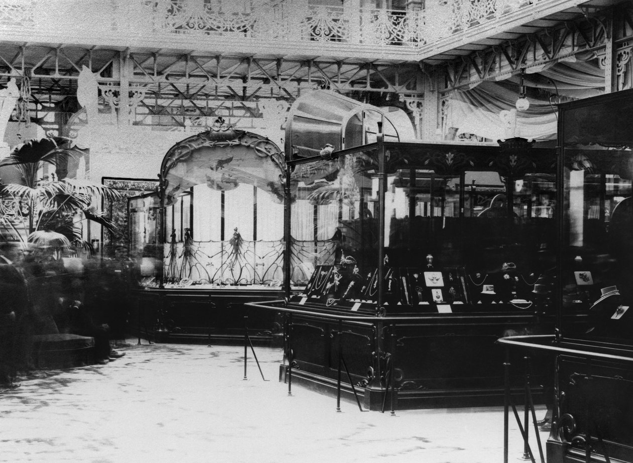 Samuel Bing-galleriet som stiller ut Rene Lalique (1860-1945) under verdensutstillingen, Paris, 1900 av French Photographer