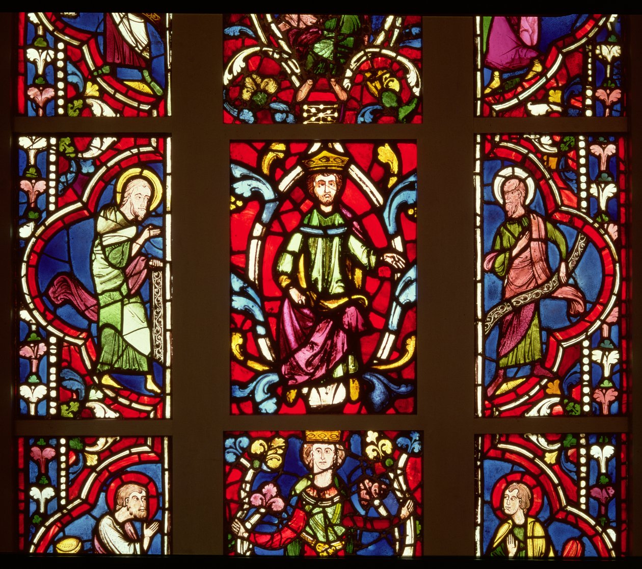 Isai-tre, som viser profetene og de tre kongene, fransk, ca. 1250 (farget glass) av French School