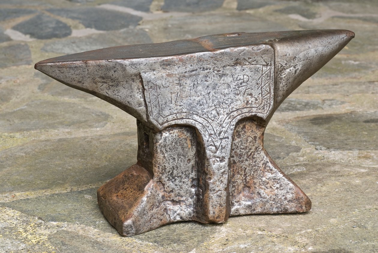 Tvillinghorns ambolt, 1787 (støpejern) av French School