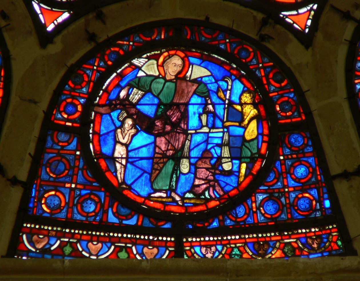 Window Ww som viser St Michael av French School