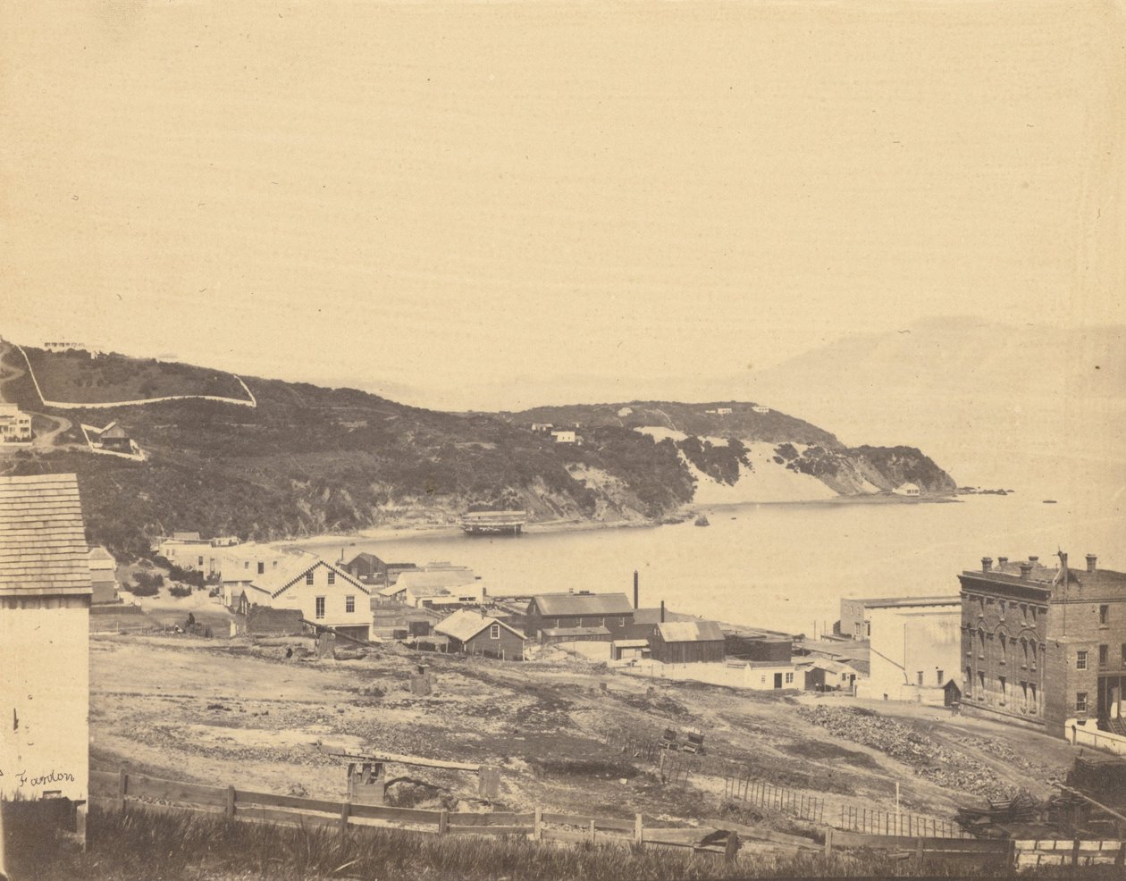 Utsikt over North Beach, fra Telegraph Hill av G. R. Fardon