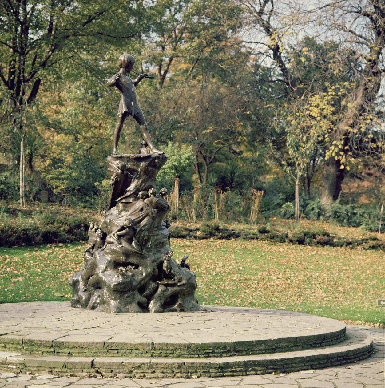 Peter Pan, 1912 (bronse) av George James Frampton