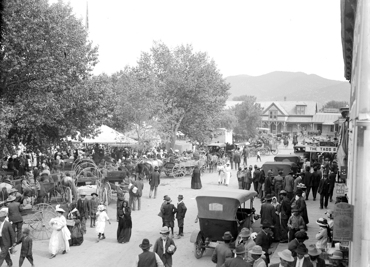 Taos, ca. 1900-10 av George Lytle Beam