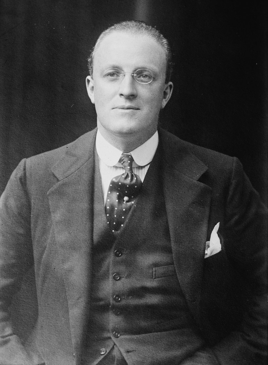 Hugh Walpole, ca. 1920 av George Grantham Bain