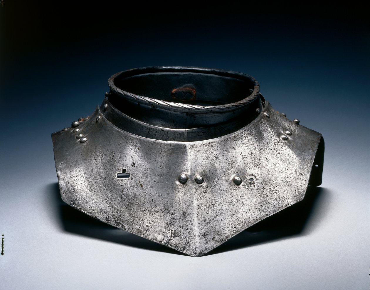 Gorget, ca. 1560 (stål) av German School
