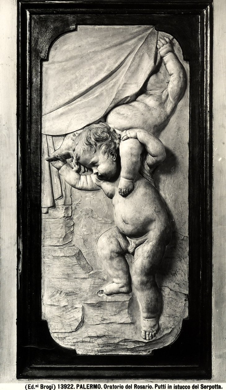 To putti (gips) av Giacomo Serpotta