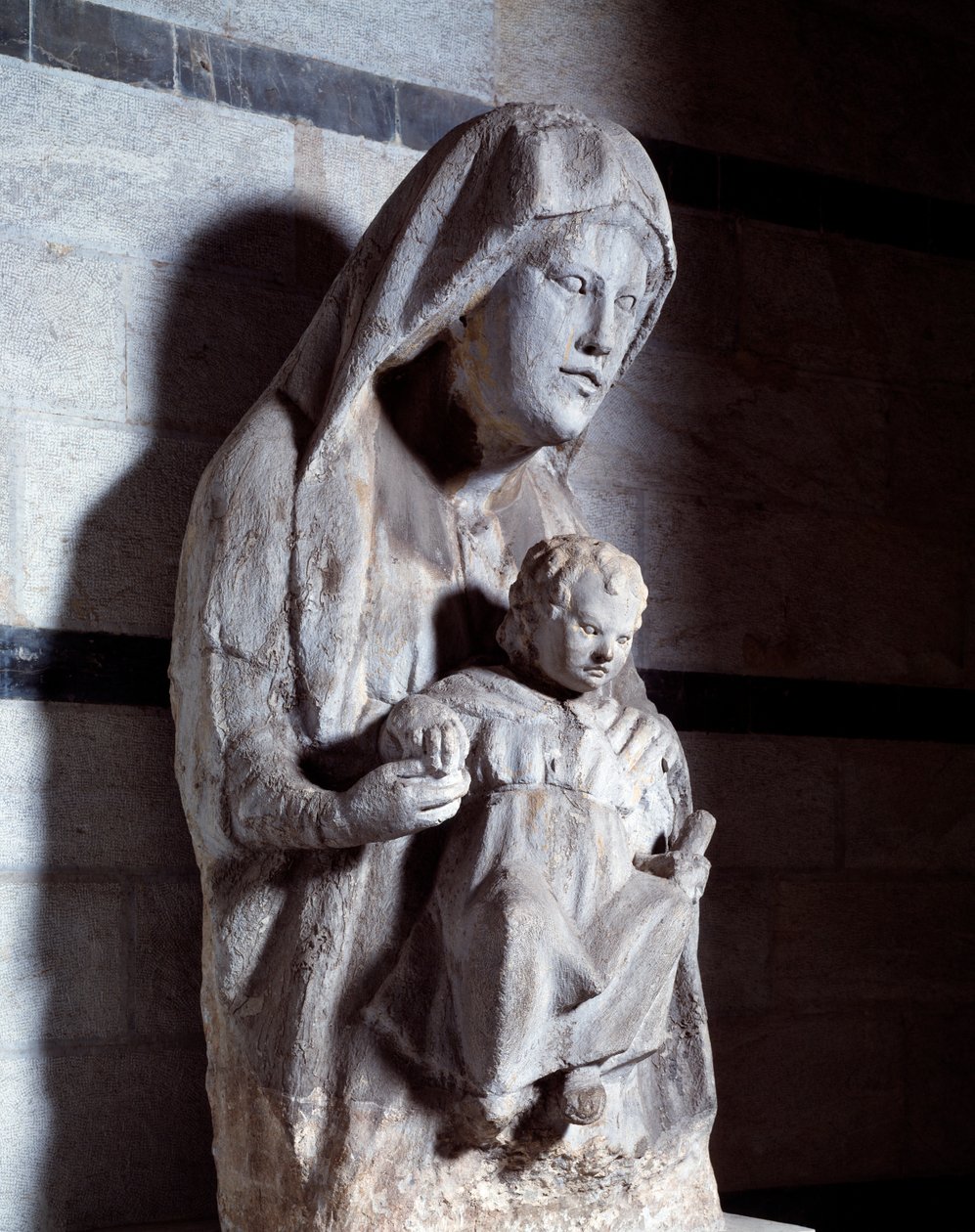 Jomfru med barn (marmorskulptur av Giovanni Pisano