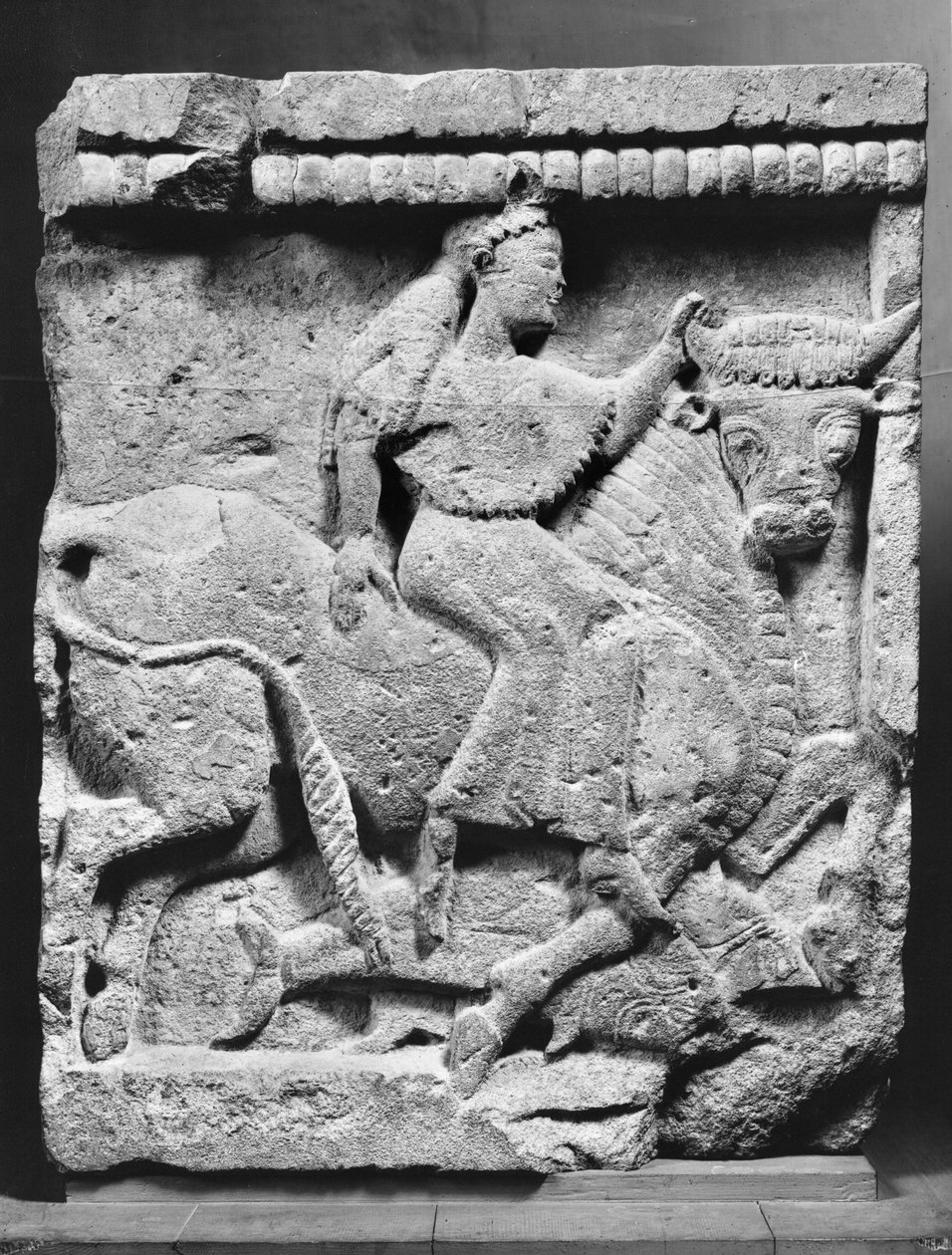 Europa på oksen, metope fra Temple of Selinunte, Sicilia av Greek
