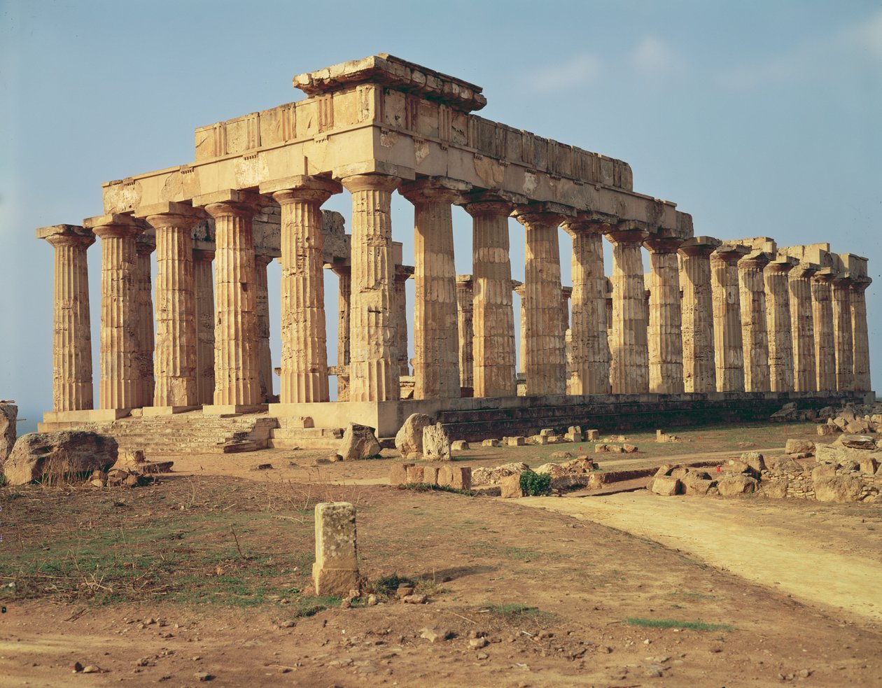 Utsikt over tempel E, ca. 490-480 f.Kr av Greek