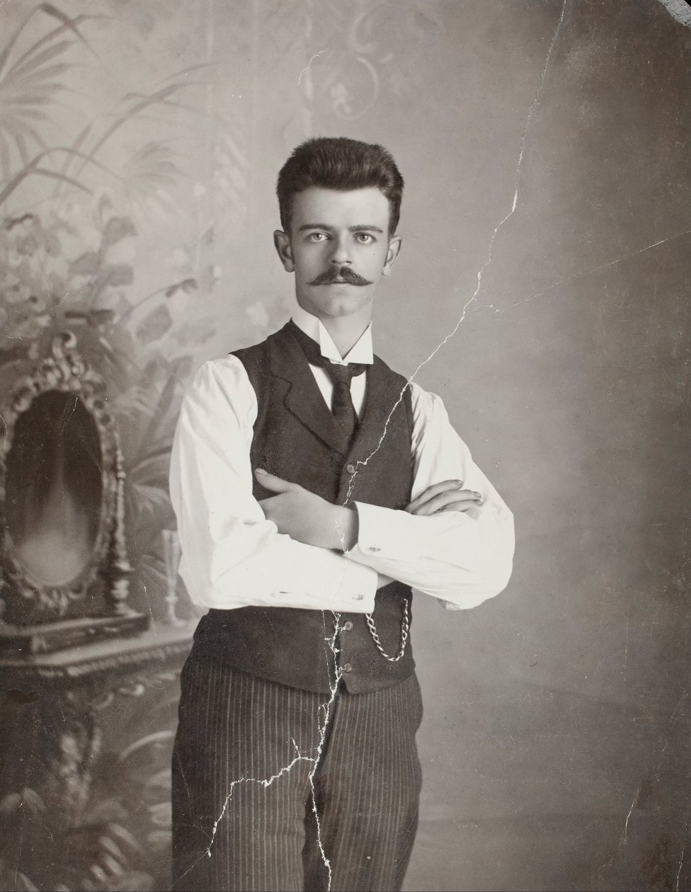 Selvportrett av Guillermo Kahlo