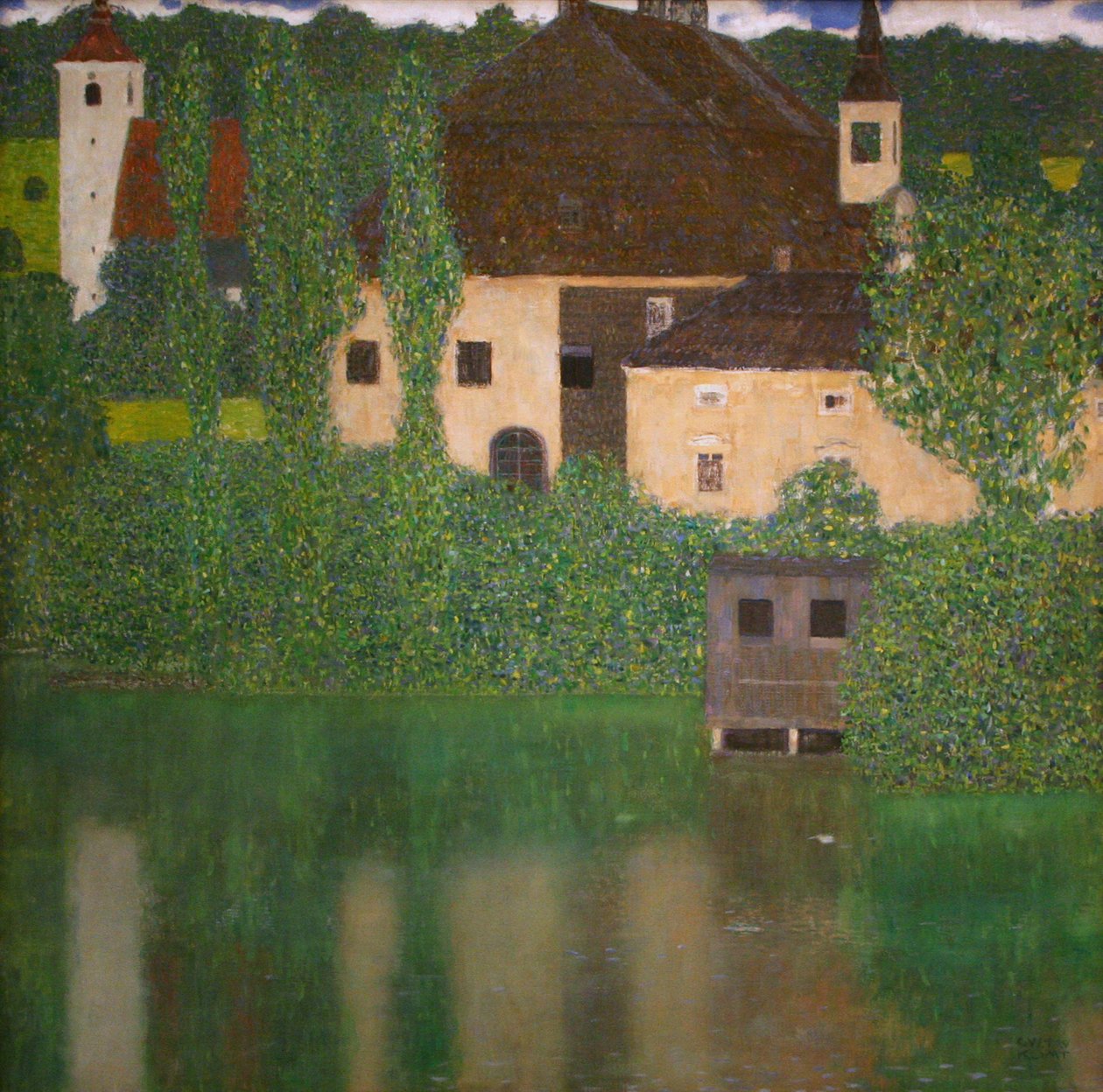 Castle with a Moat.JPG av Gustav Klimt