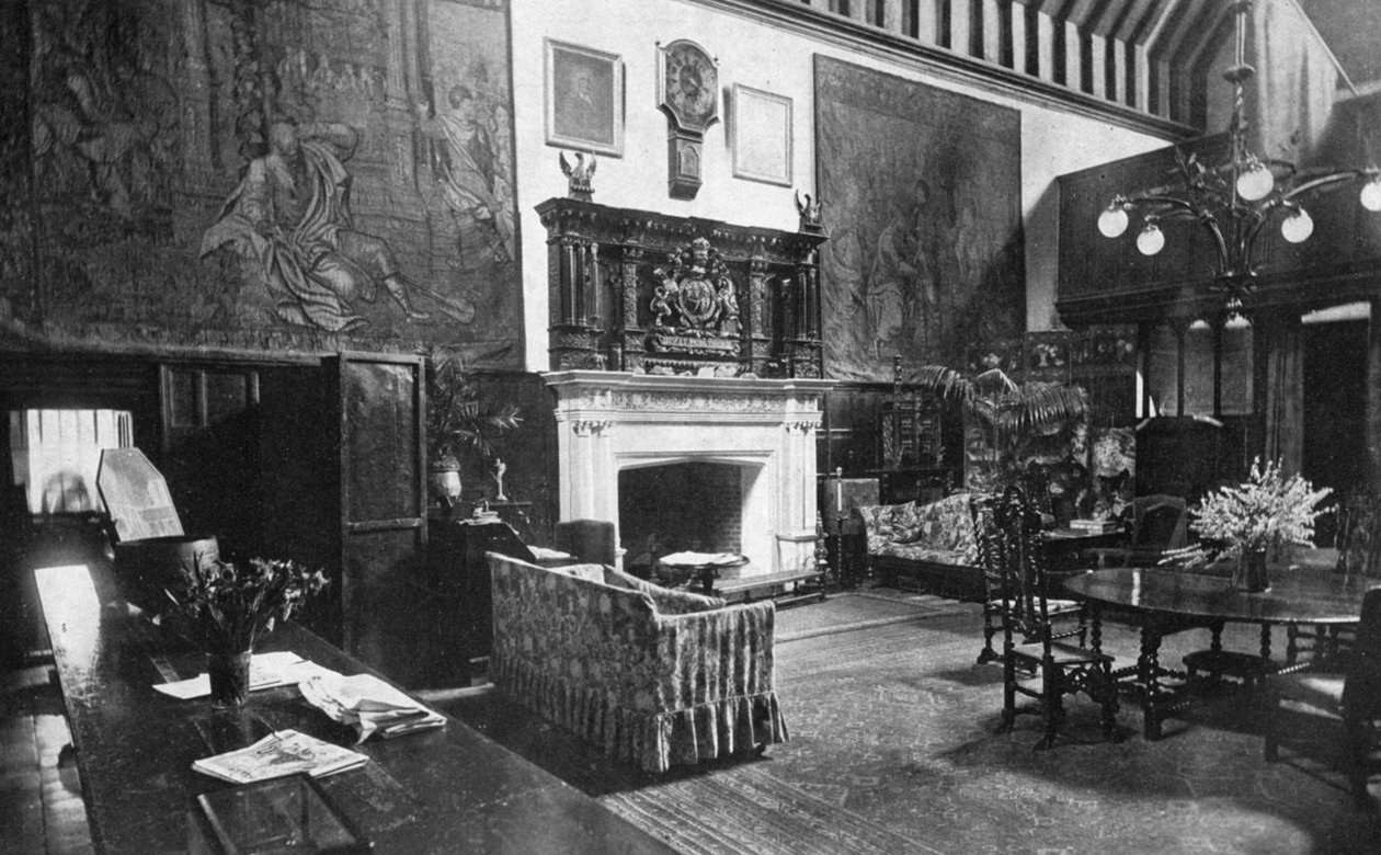 The Great Hall, Bisham Abbey, Berkshire, 1924-1926 av HN King