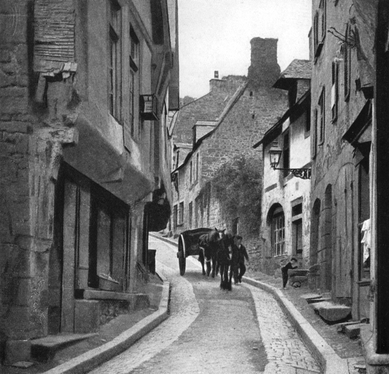 Rue Jersual, 1911-1912. av H. W. Fincham