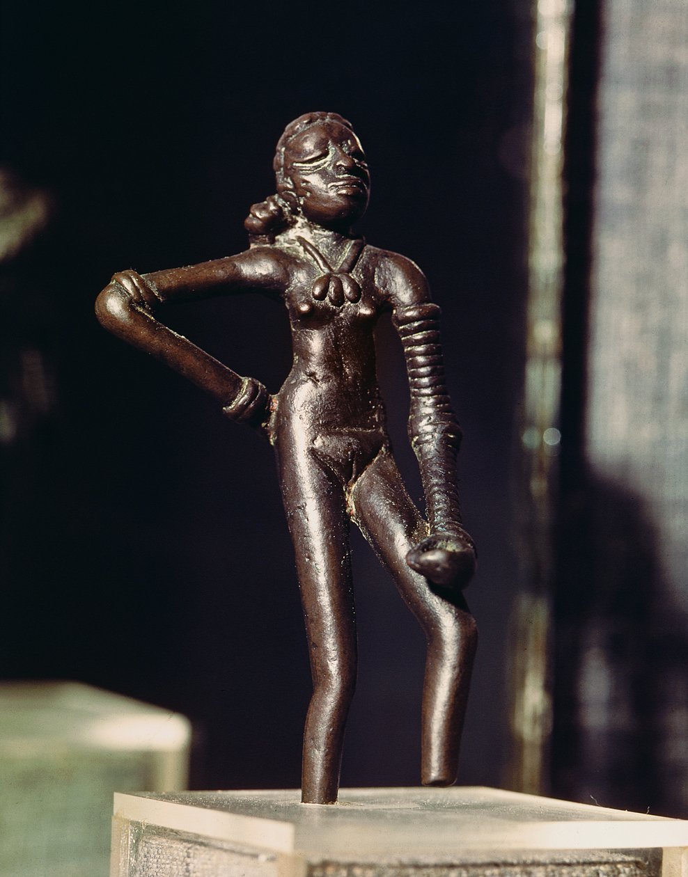 Figur av en ung danser, fra Mohenjo-Daro, Indus Valley, Pakistan, 3000-1500 f.Kr. (bronse) av Harappan
