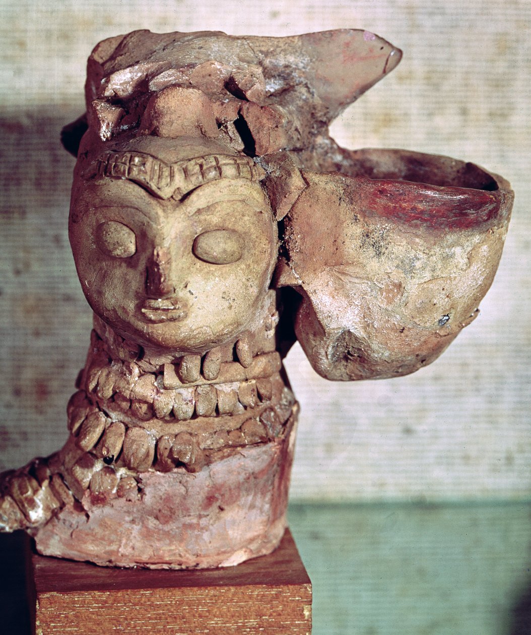 Lampe i form av et kvinnehode, fra Mohenjo-Daro, Indusdalen, Pakistan, 3000-1500 f.Kr. av Harappan