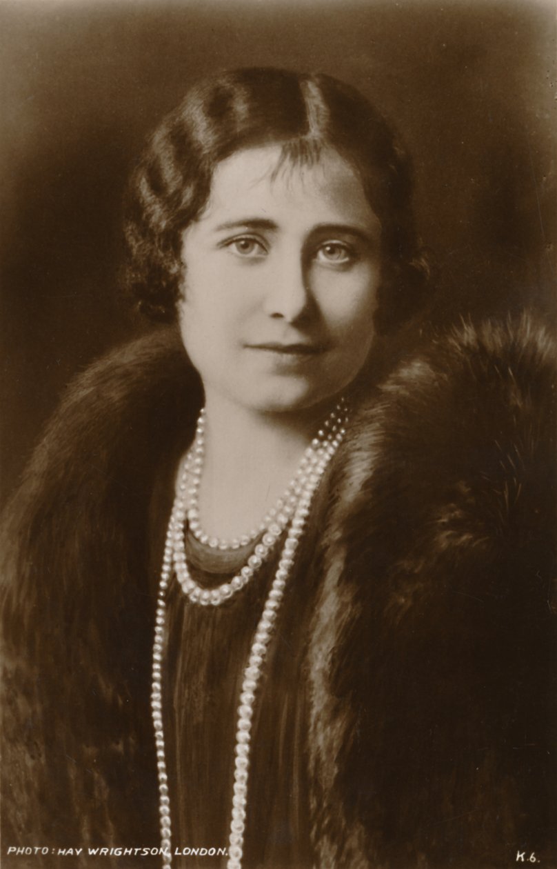 Hennes Majestet Dronning Elizabeth, c1936. av Hay Wrightson