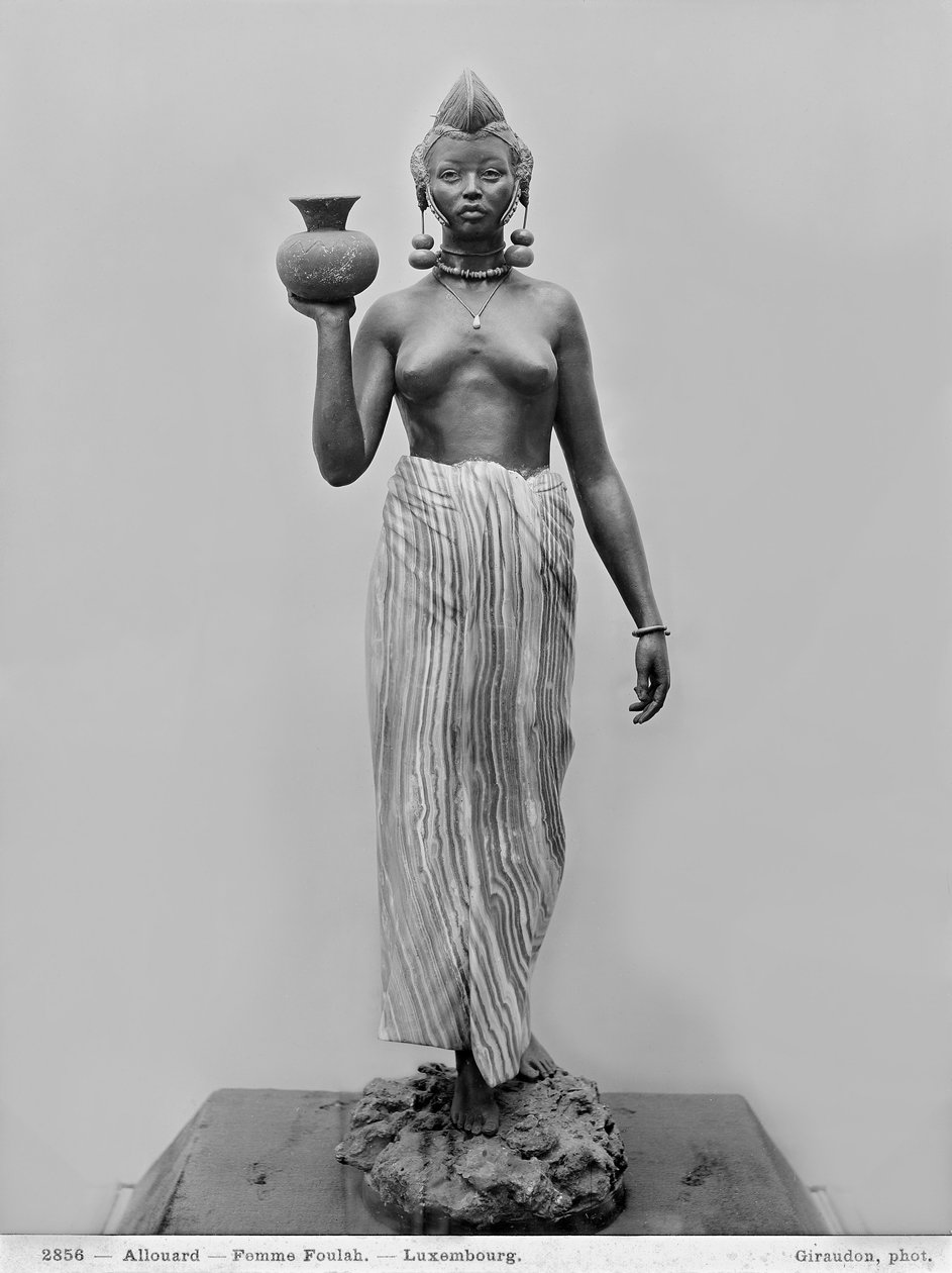Foulah kvinne, 1904 (marmor, bronse og onyx) av Henri Allouard