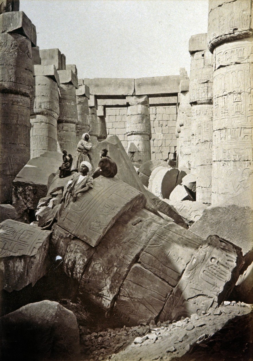 Karnak-tempelet, ca. 1900 (s/hvitt-bilde) av Henri Béchard