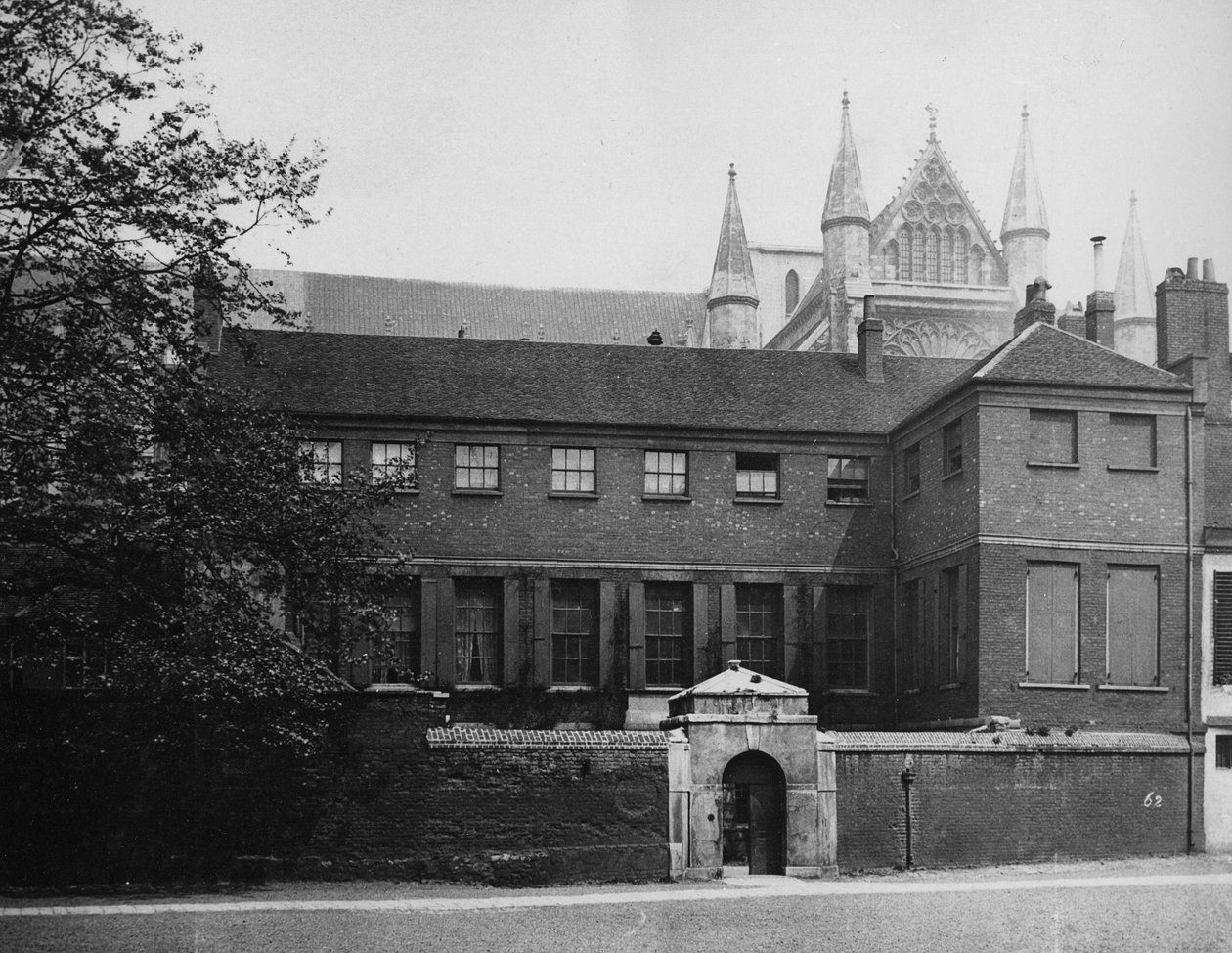 Ashburnham House, ca. 1882 av Henry Dixon