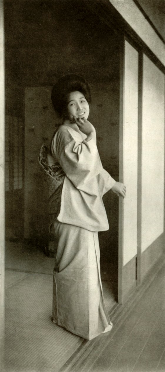 A Maid of Fair Japan, 1910. av Herbert Ponting
