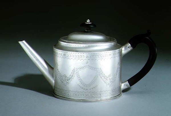 Tekanne, 1780 (sølv) av Hester Bateman