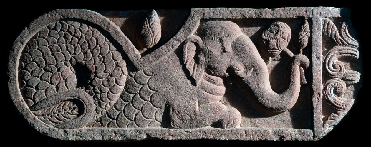 Fiskhaleelefant (steinskulptur av Indian School