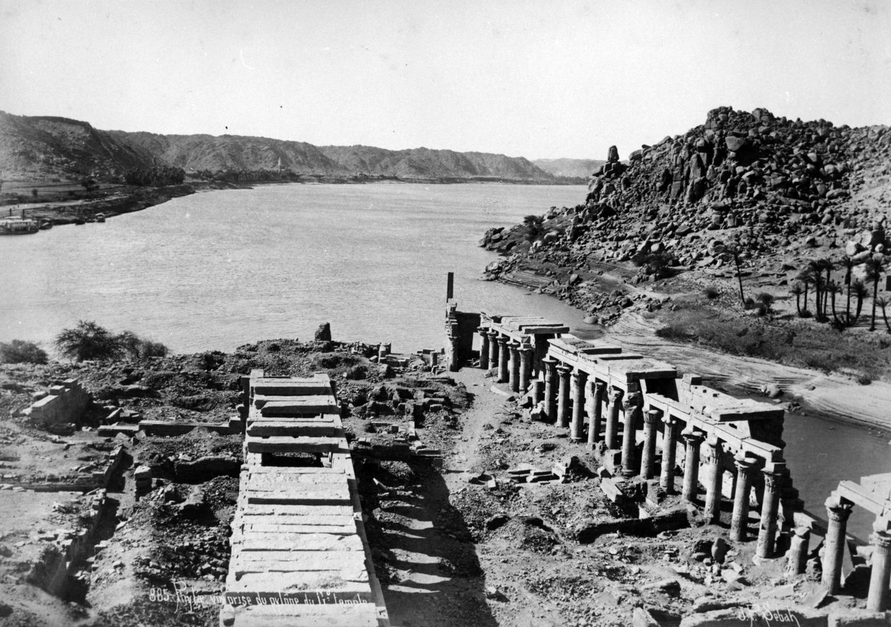 Philae, hentet fra pylonen til det store tempelet, ca. 1880 av J. Pascal Sebah